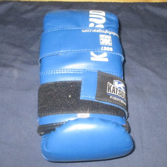 Katsu-Do Fight Gear Sparring Gloves (G007) (Kid Sized) - Picture 1 of 7